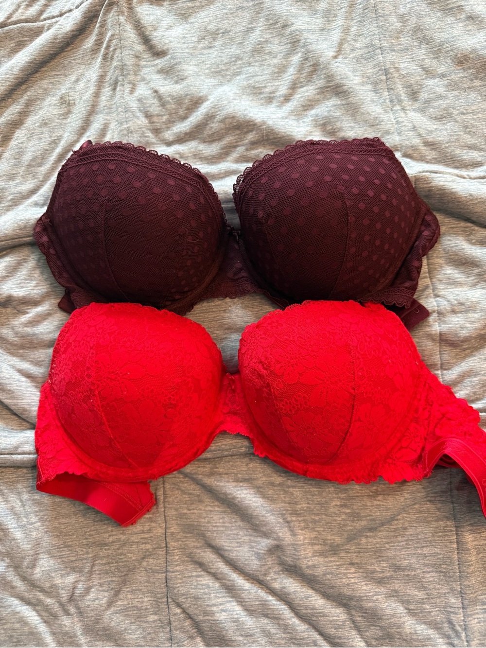VS Pink bras